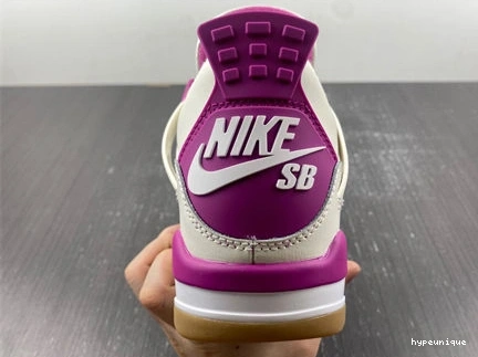 HYPE 3954 Nike Air x SB Jordan FreshLook DR5415- 4 1013